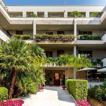 Hotel Idania-3