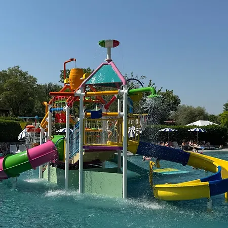 Sisan Family Resort-3